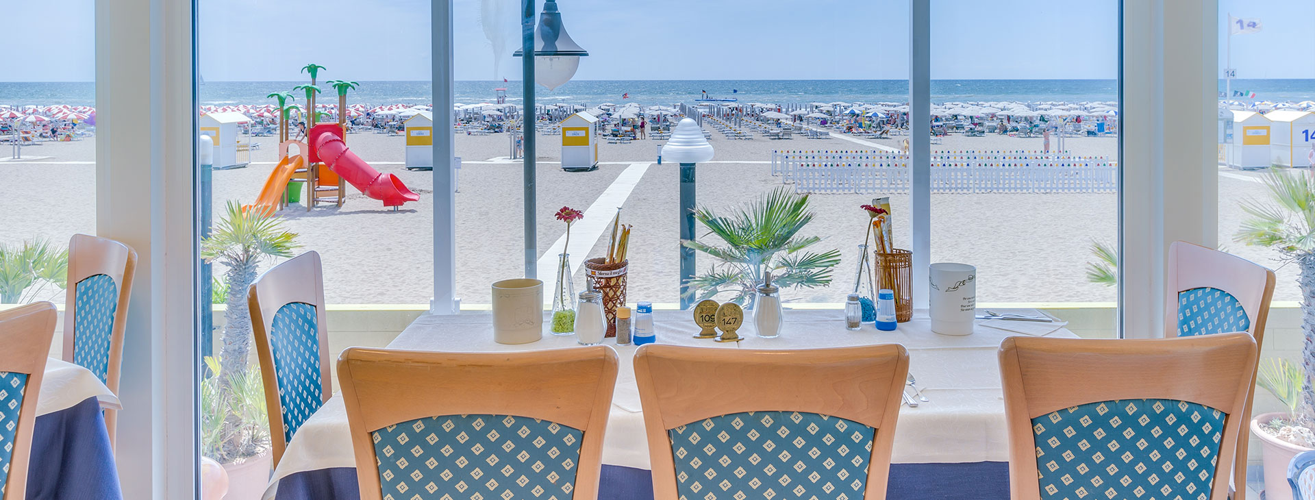 Ristorante frontemare a Caorle (RU)